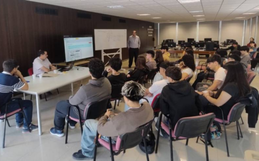 Escrutinio provisorio hoy: estudiantes capacitados cargarán datos en centro de cómputos abierto