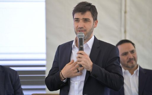 Torres apuntó contra el kirchnerismo y LLA: «Ninguno entiende que la movilidad se logra con trabajo»