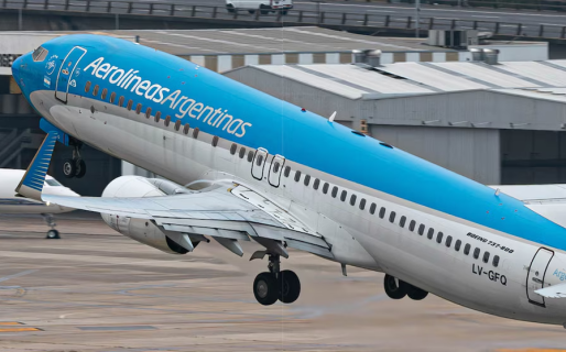 Aerolíneas Argentinas anunció un 20% de descuento en todos los vuelos dentro del país