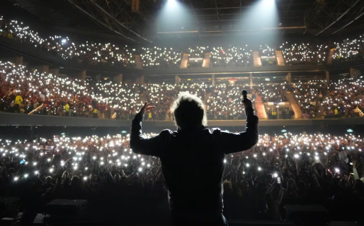 Milei redobla la confrontación con Cristina Kirchner para contener el voto duro libertario en el tramo final de la campaña electoral