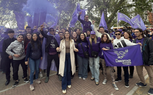Treffinger y Frías acompañaron a Milei en la presentación de su libro: «La Libertad avanza o la Argentina retrocede»