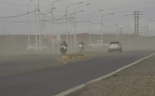Vialidad Nacional pidió extremar la precaución en rutas de Chubut por vientos fuertes y baja visibilidad
