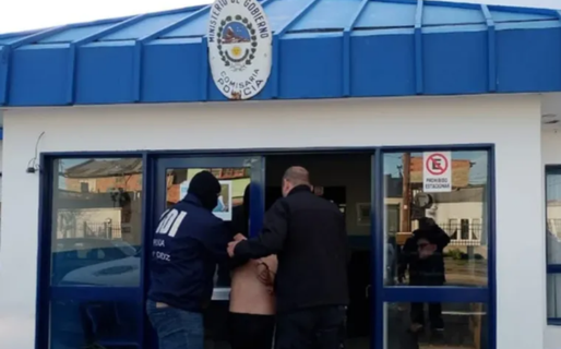 Robó en una panadería, allanaron su casa y hallaron a una menor desaparecida