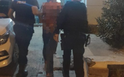 Un hombre intentó asaltar a una mujer en plena calle