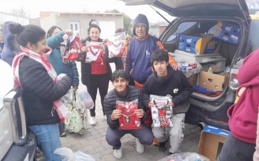 La CAI Solidaria colecta productos navideños para llevar al interior de Chubut