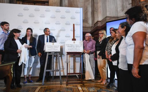 Colocarán una placa en memoria de los 44 tripulantes del ARA San Juan