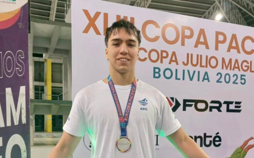 Mateo Luna Aseff cierra su participación en la Copa Pacífico de Natación