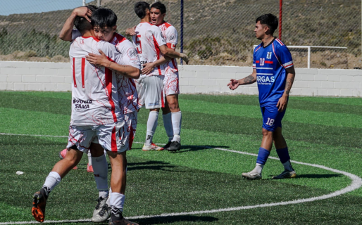 Petroquímica y Huracán se afianzan como líderes en sus grupos