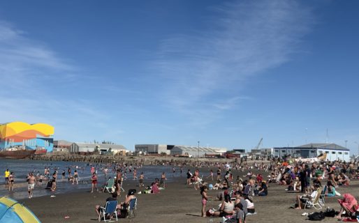 Los comodorenses disfrutan los 31 grados en la Costanera