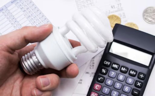 <strong>En la era Milei, la luz y el gas subieron más del doble que la inflación y más de 100 puntos por sobre el salario privado formal medio</strong>