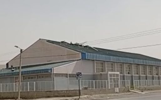 El viento levantó el techo de la Escuela 723