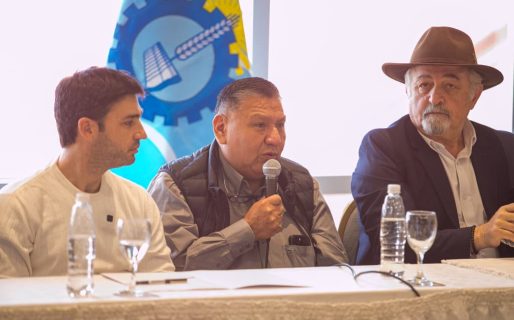 Ávila: “El gran trabajo ahora es convertir U$S 240M en puestos de trabajo para Chubut”