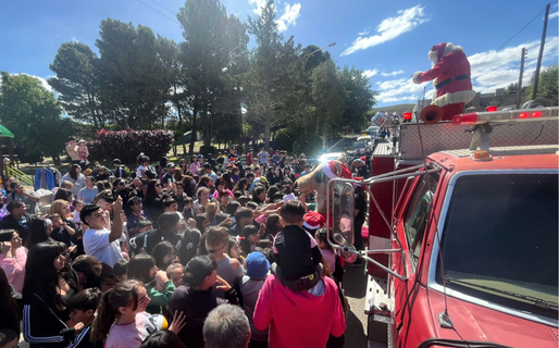 Bomberos de Laprida dictan capacitación de RCP con inscripción solidaria