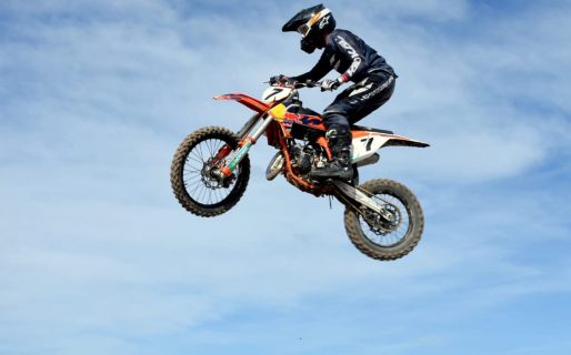 Motocross: Santino Valdebenito se consagró campeón en Patagonia Norte