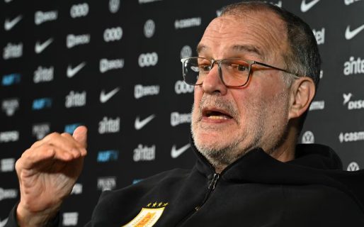 Bielsa convocó a una conferencia de prensa y crece la expectativa por su futuro en la selección de Uruguay