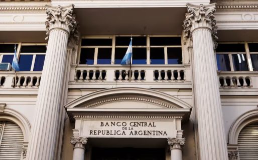 El Gobierno baja las tasas de interés y muestra señales de querer reactivar la economía