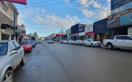 Tras 8 años de permanencia, otro local cierra sus puertas en el centro: “El motivo es por la situación económica que estamos viviendo”