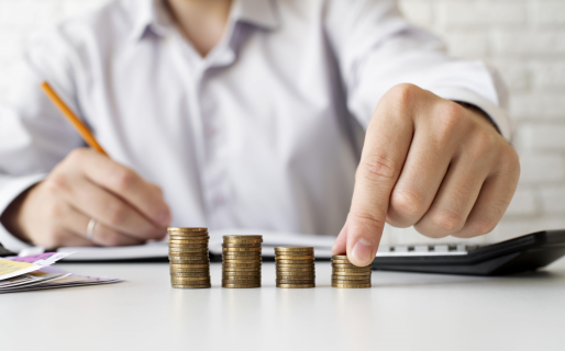 Cuánto hay que ganar para ser de clase media y cómo es el consumo en cada sector