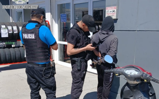 Pelea entre repartidores de delivery en un supermercado terminó con un detenido