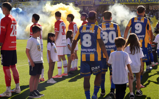 El gesto de Estudiantes: los jugadores le dieron la espalda a Rosario Central en el pasillo de campeón