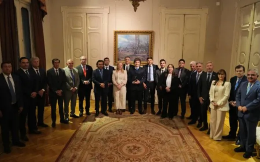 Desconcierto entre los gobernadores por las renuncias de sus principales interlocutores con Javier Milei