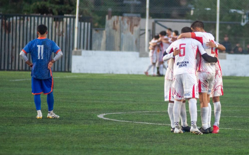 Huracán ganó un partidazo y puso un pie en la final