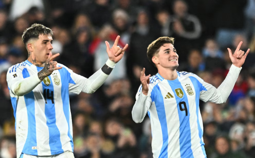 Sorpresa en la selección argentina: desafectaron a Enzo Fernández, Julián Álvarez y otros dos jugadores para el amistoso con Angola