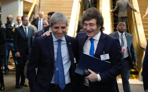 El Gobierno prevé mantener dos medidas del cepo al dólar que restauró antes de las elecciones