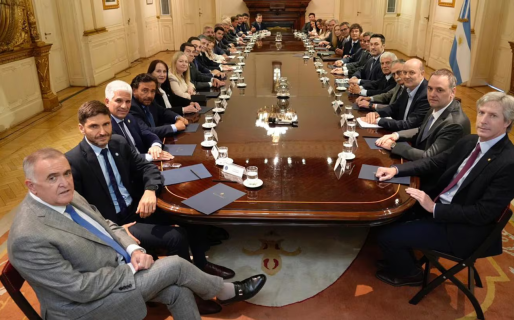 Los gobernadores se abren a negociar las reformas de Milei, pero piden ver la letra chica