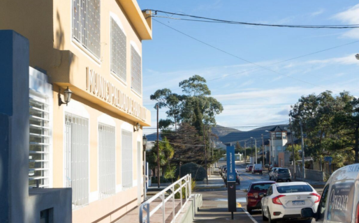 Se oficializó el aumento salarial y bono para empleados municipales en Rada Tilly