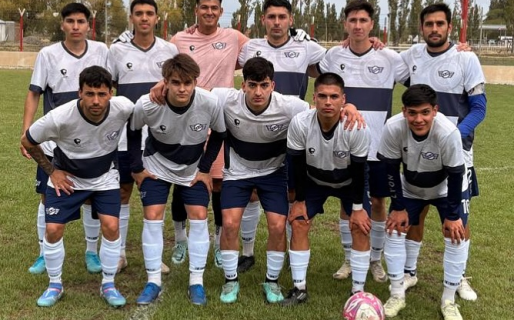Newbery ganó un duro partido en Sarmiento y quedó a dos puntos de Petroquímica