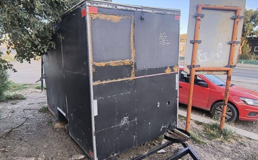 Le robaron su carrito estacionado en Yrigoyen: «me llamó una persona avisando que lo habían arrastrado»