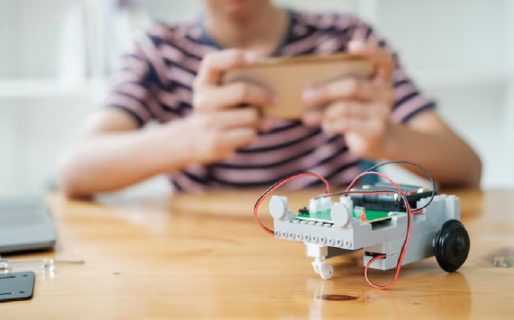 Nuevo curso de robótica para adolescentes en KM8