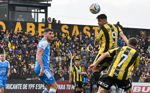 Madryn seguirá en la B: perdió la final del ascenso con Estudiantes de Río Cuarto