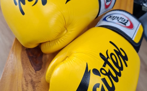 El Team Araneda organizó una colecta solidaria para reponer el equipo robado a su compañero