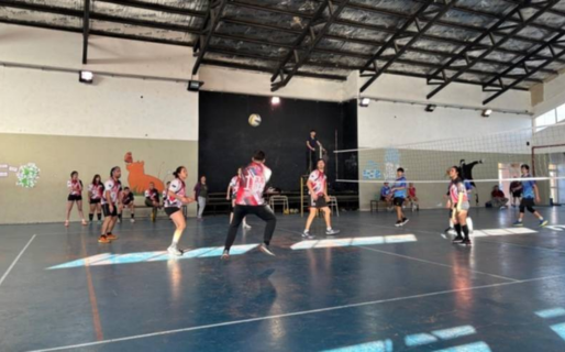 Bomberos Voluntarios organizan un torneo solidario de vóley 