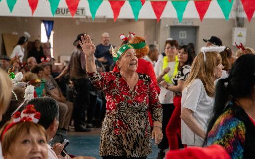 Más de 400 adultos mayores participaron del cierre anual de actividades de los grupos socio-recreativos