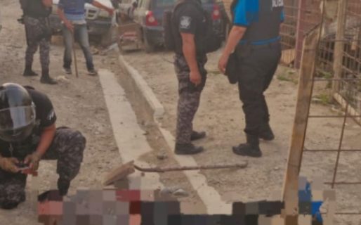 Intentó fugarse entre los techos, pero lo atraparon en un patio del barrio Las Américas