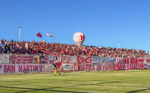 La revancha se juega en el Estadio Municipal