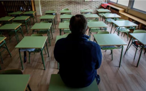 <strong>Ausentismo crónico: uno de cada tres estudiantes de secundaria falta a más del 10% de las clases</strong>