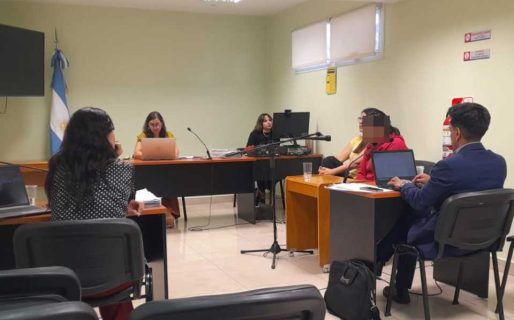 Asaltaron a un UBER y le robaron 3 mil pesos y el celular