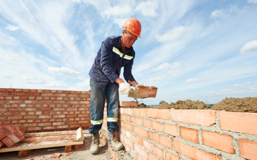 Cuánto cobra un albañil por hora en diciembre de 2025