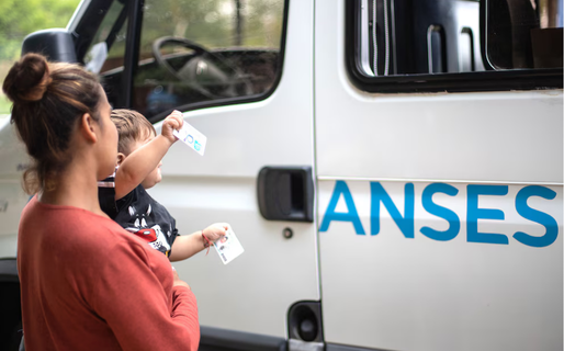 ANSES extiende el plazo para presentar la Libreta AUH hasta marzo de 2026