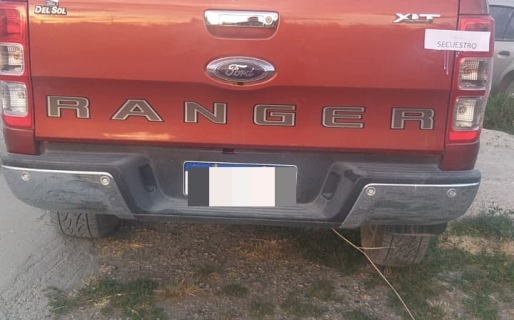 Hallaron en Sarmiento una camioneta robada en Comodoro