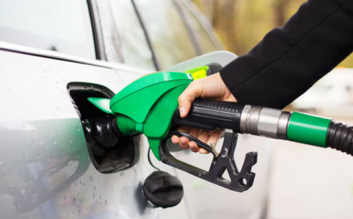 Alerta en los surtidores: la venta de combustibles no se recupera y cayó 6,5% en noviembre