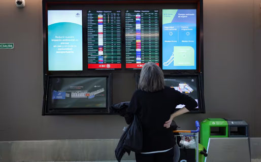 Paro de controladores aéreos afectará vuelos nacionales e internacionales en plena temporada alta