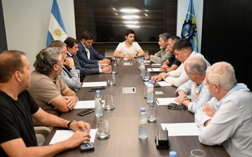 Torres, Pullaro y Sadir se reunieron con la CGT para analizar el proyecto de reforma laboral