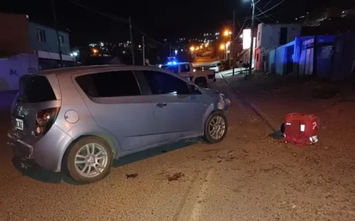 Un conductor en estado de ebriedad atropelló a un repartidor y lo arrastró más de dos cuadras