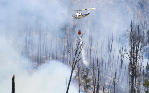 Continúan los trabajos de los brigadistas en El Turbio: lograron contener algunos focos a pesar del viento