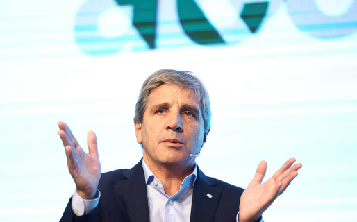 El Gobierno empezó el camino para colocar deuda en el mercado internacional, aunque no pudo perforar el 9% de tasa